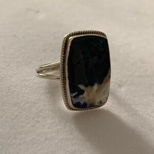 Vintage 925 Sterling Silver Large Black & White Natural Stone Statement Ring